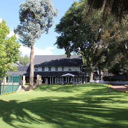 Treehouse On Maple Hotel Johannesburg Exterior photo